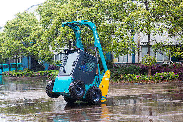 “一带一路”国家代表团到访山河智能，感受“大开眼界”