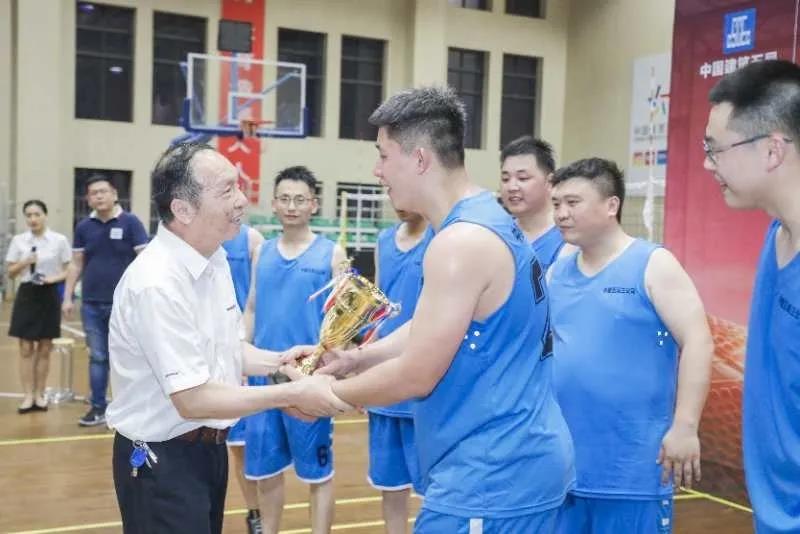 “520” 山河智能以球会友中建五局三公司