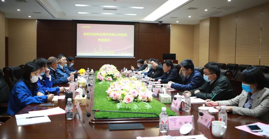 宁夏工信厅副厅长张伟一行调研山河智能