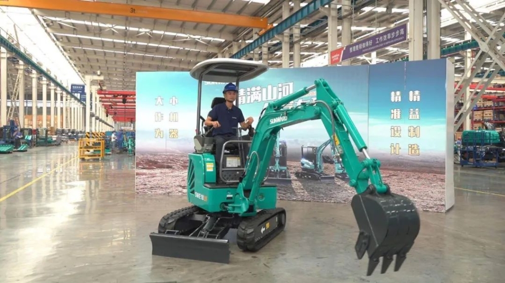 山河智能打造线上微挖盛宴，十万用户围观