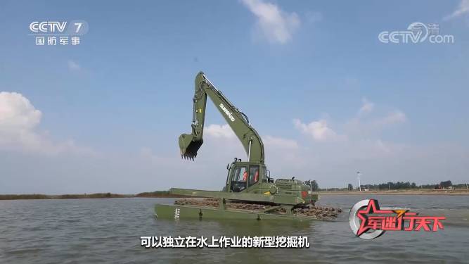 水陆两用挖掘机亮相央视!山河智能应急救援“猛将”出战