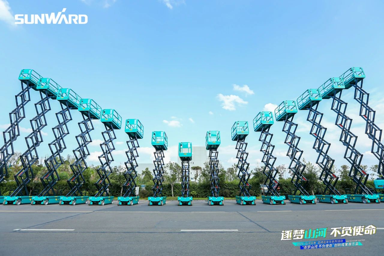 逛展超热闹！山河智能成果展示会高能名场面来袭