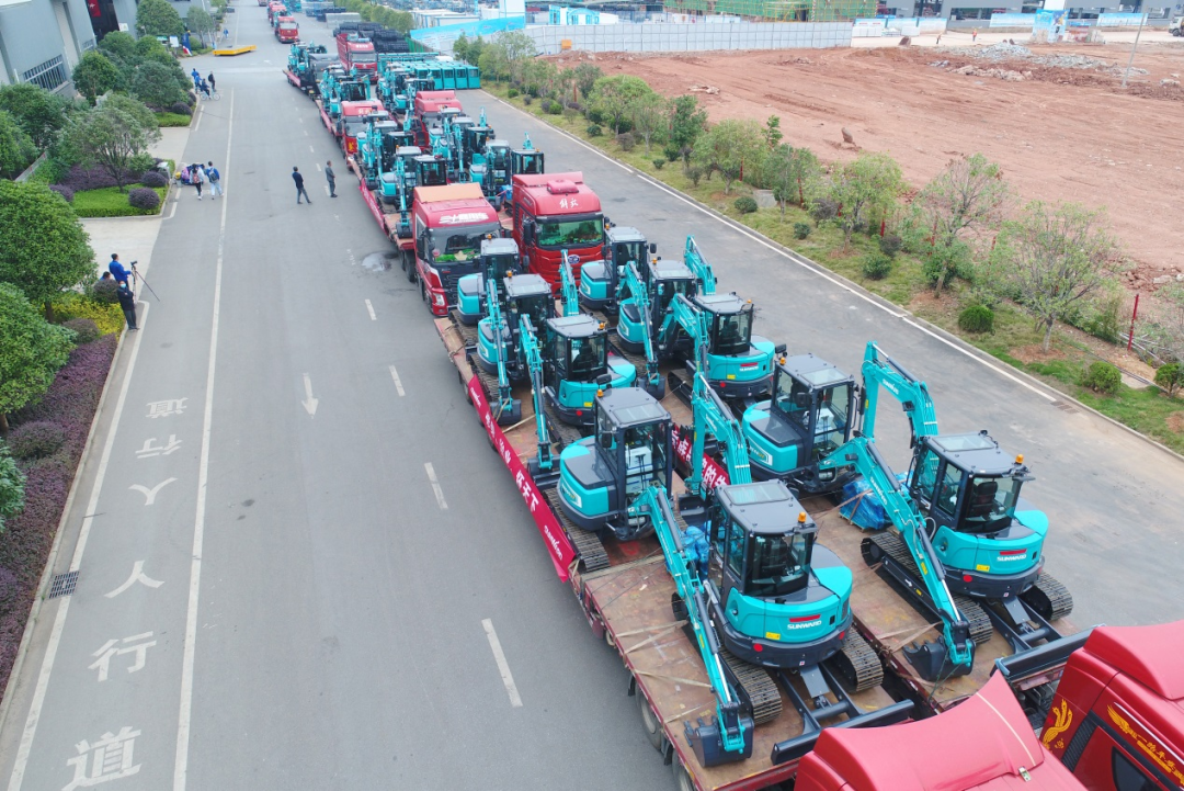 助力祖国西南地区建设!山河智能国内首批SWE60UF无尾挖掘机批量交付