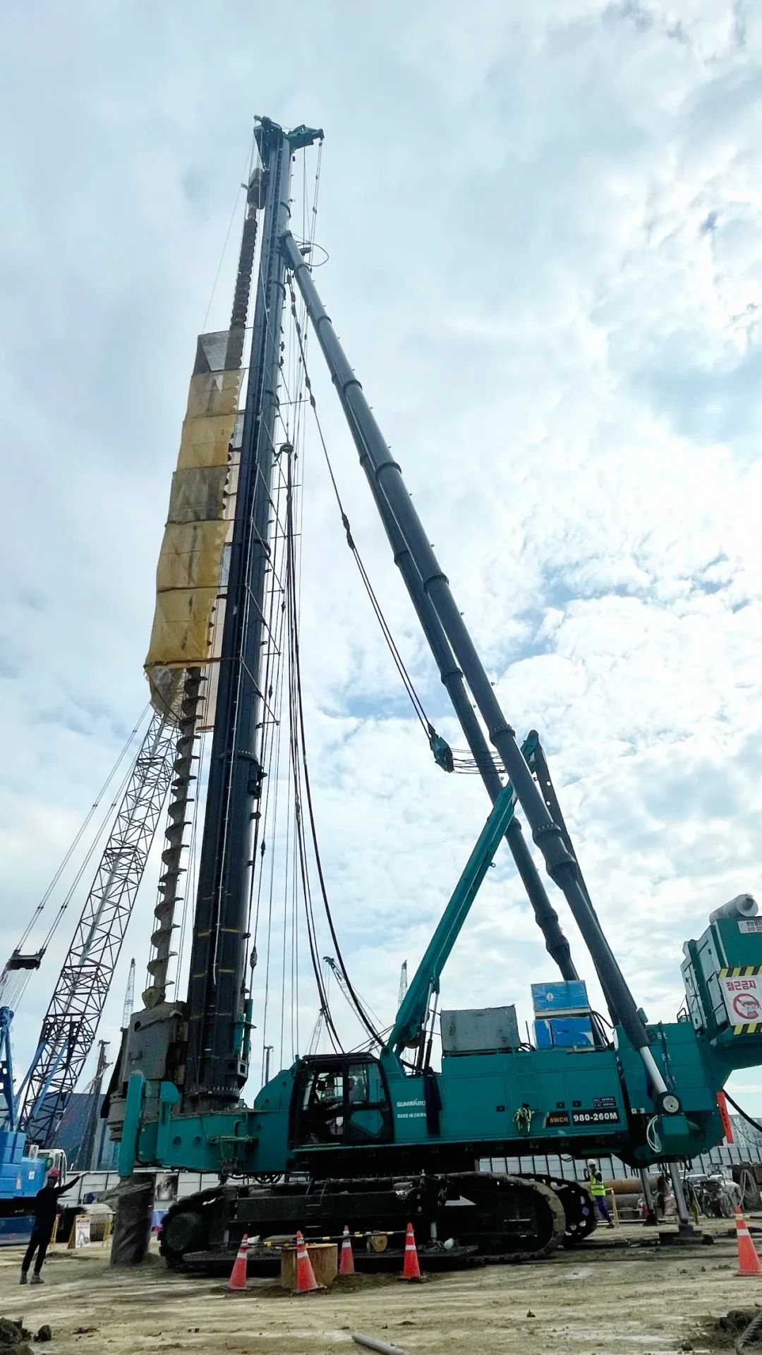 “全球最高桩架”崭露头角!山河智能实力助建韩国首尔麻古MICE综合园区