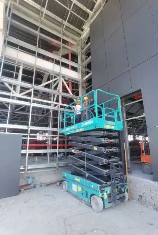 众志成城抗疫情！山河智能高空机械助力惠州方舱医院建设