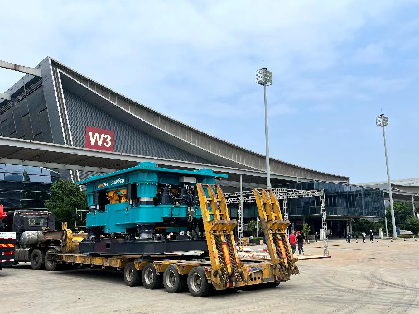 2023 CICEE | 进场布展！倒计时3天，山河智能亮点剧透来了