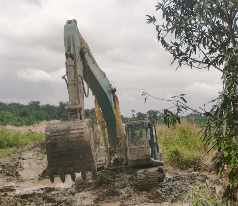 品质山河，用心服务！山河智能服务万里行活动走进非洲加纳