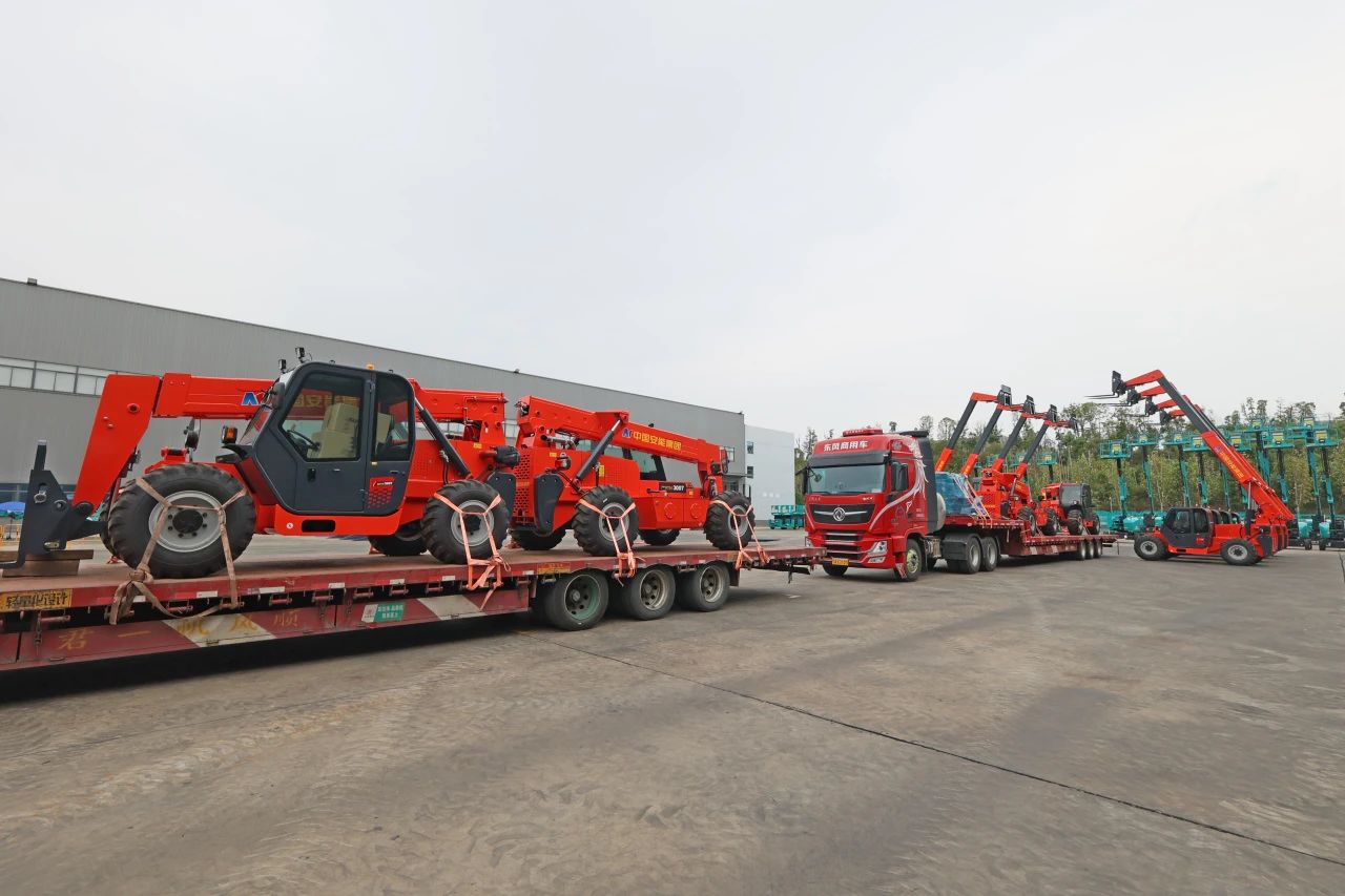 应运而生，“急”速响应！山河智能伸缩臂叉装车进军应急救援领域