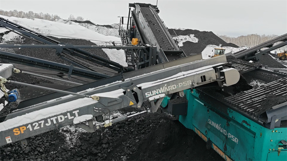 不惧-30℃极寒挑战，山河普石勒破碎筛分设备稳定运行！