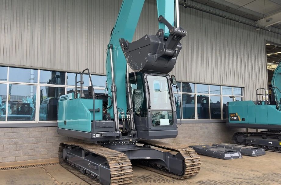 聚焦市场需求，山河智能三款精品工程液压挖掘机成功下线